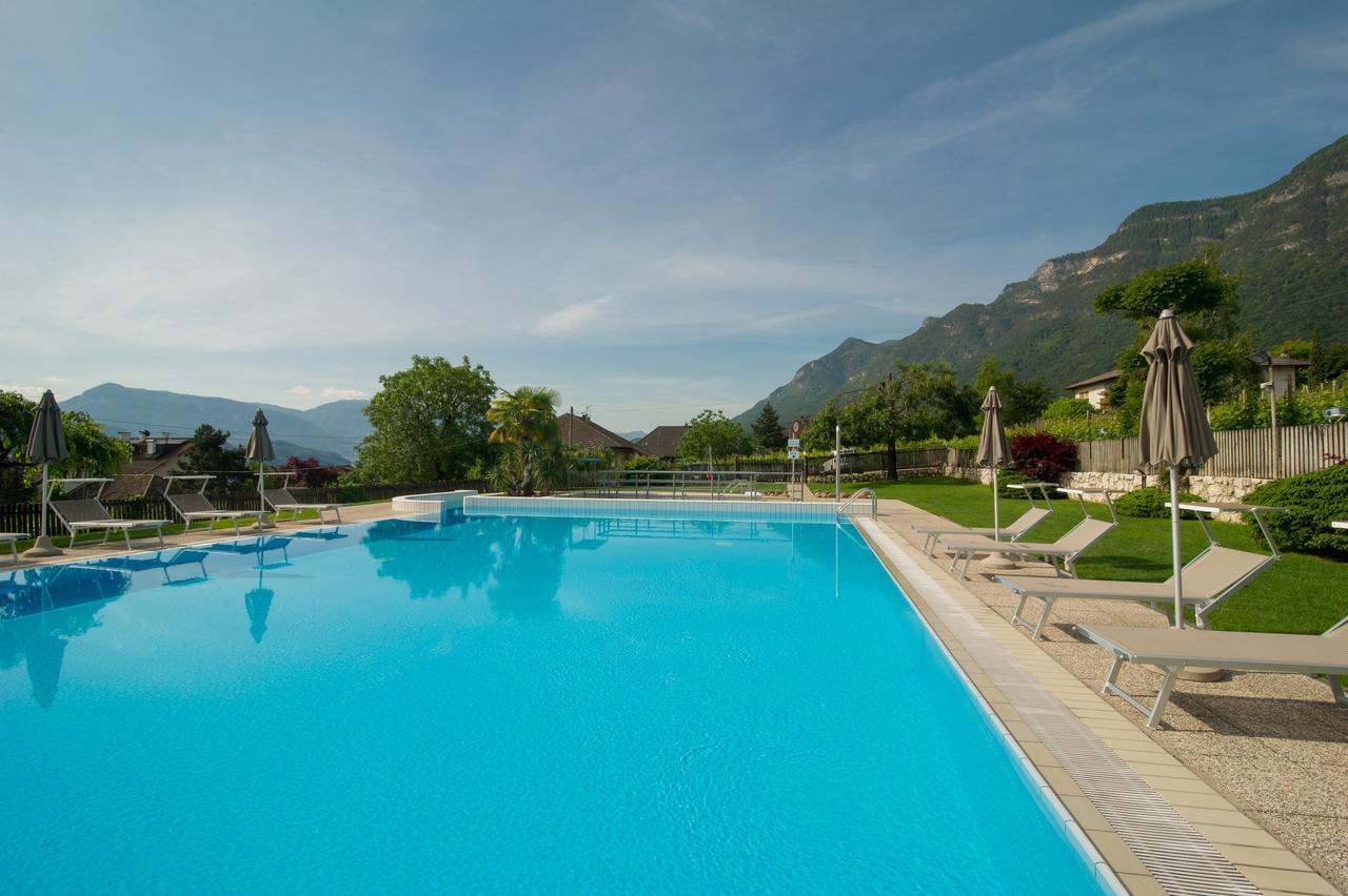 Hotel Garni Saltneregg Caldaro sulla Strada del Vino Exterior foto